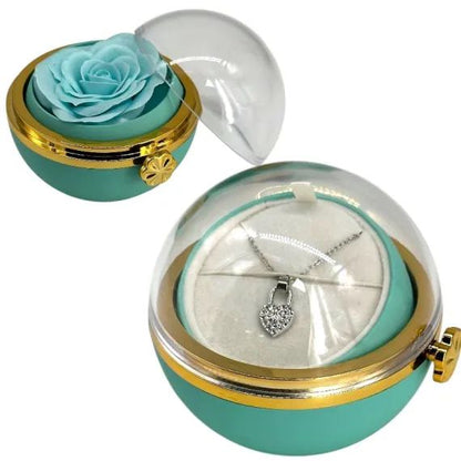 SET CADOU CUTIE + TRANDAFIR + COLIER ! REDUCERE