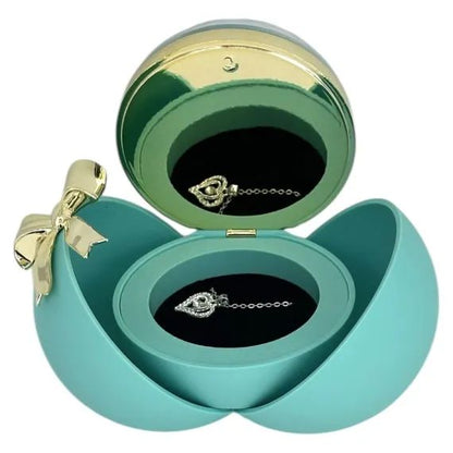 SET CADOU CUTIE + TRANDAFIR + COLIER ! REDUCERE